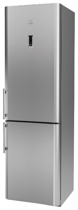 Холодильник Indesit BIAA 33 FXHY - покрывается льдом
