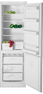 Холодильник Indesit CG 2410 W - протекает