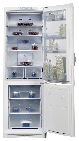 Холодильник Indesit BEA 18 FNF - не выключается