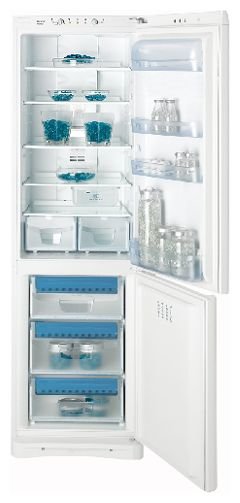 Холодильник Indesit BAN 3444 NF - протекает