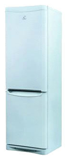 Холодильник Indesit BH 18 - покрывается льдом