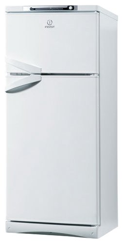 Холодильник Indesit ST 145 - покрывается льдом